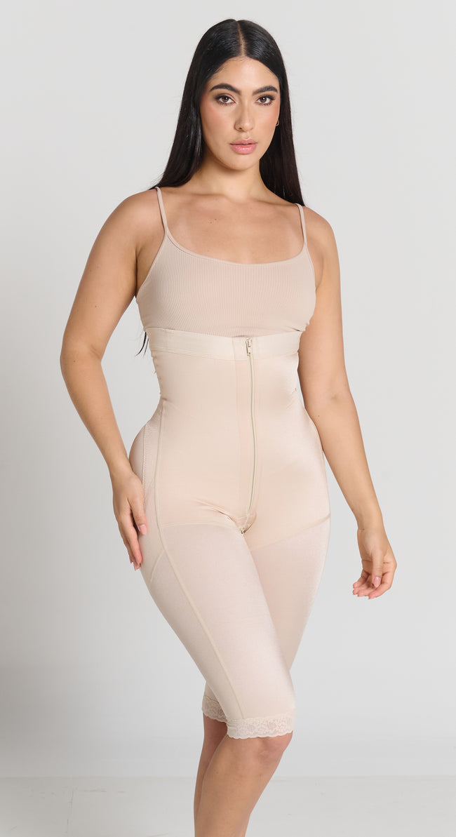 Ps27028 Faja strapple, tipo capri, con realce natural. Hecha con in material de alta calidad que mantiene la piel fresca.